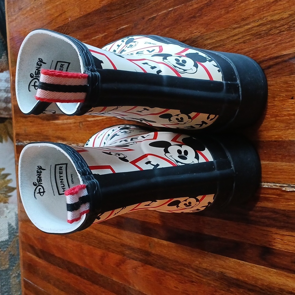 Hunter X Disney Mickey Mouse Play Short Rain Boots - 7 - Picture 9 of 15